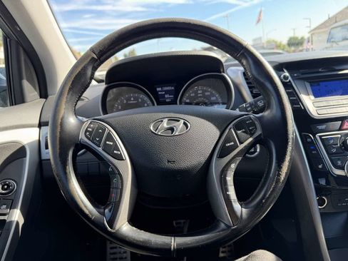 Used 2016 Hyundai Elantra GT w/ Option Group 02 image 18