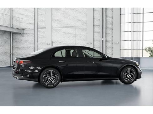 New 2026 Mercedes-Benz E 350 4MATIC Sedan image 18