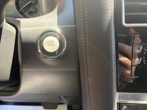 Certified 2023 Nissan Armada Platinum w/ Captain's Chairs Package AWD/4WD image 24