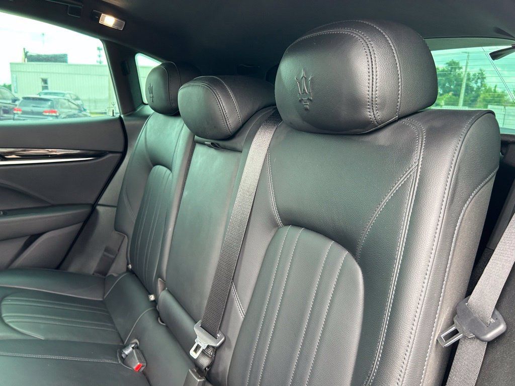 Used 2023 Maserati Levante GT AWD/4WD image 57