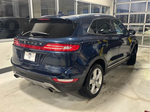 Used 2017 Lincoln MKC Premiere image 6