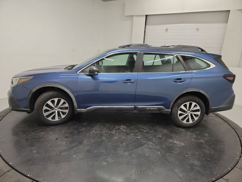 Used 2020 Subaru Outback AWD/4WD image 3