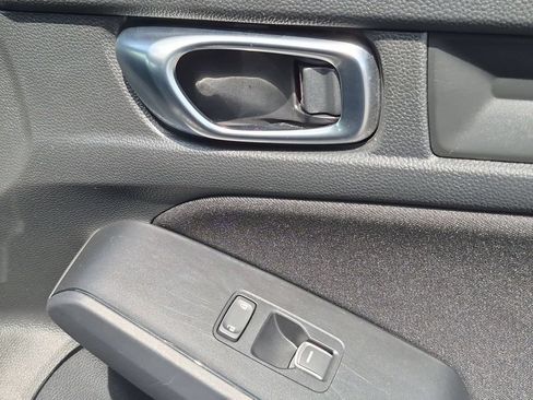 Used 2025 Honda Civic Sport image 33