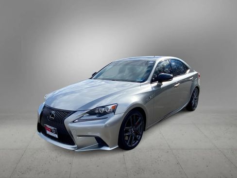 Used 2016 Lexus IS 350 AWD image 9