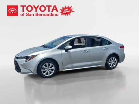 Certified 2025 Toyota Corolla LE image 1