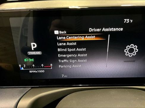 New 2026 Nissan Sentra SL w/ Floor Mat Package FWD image 28