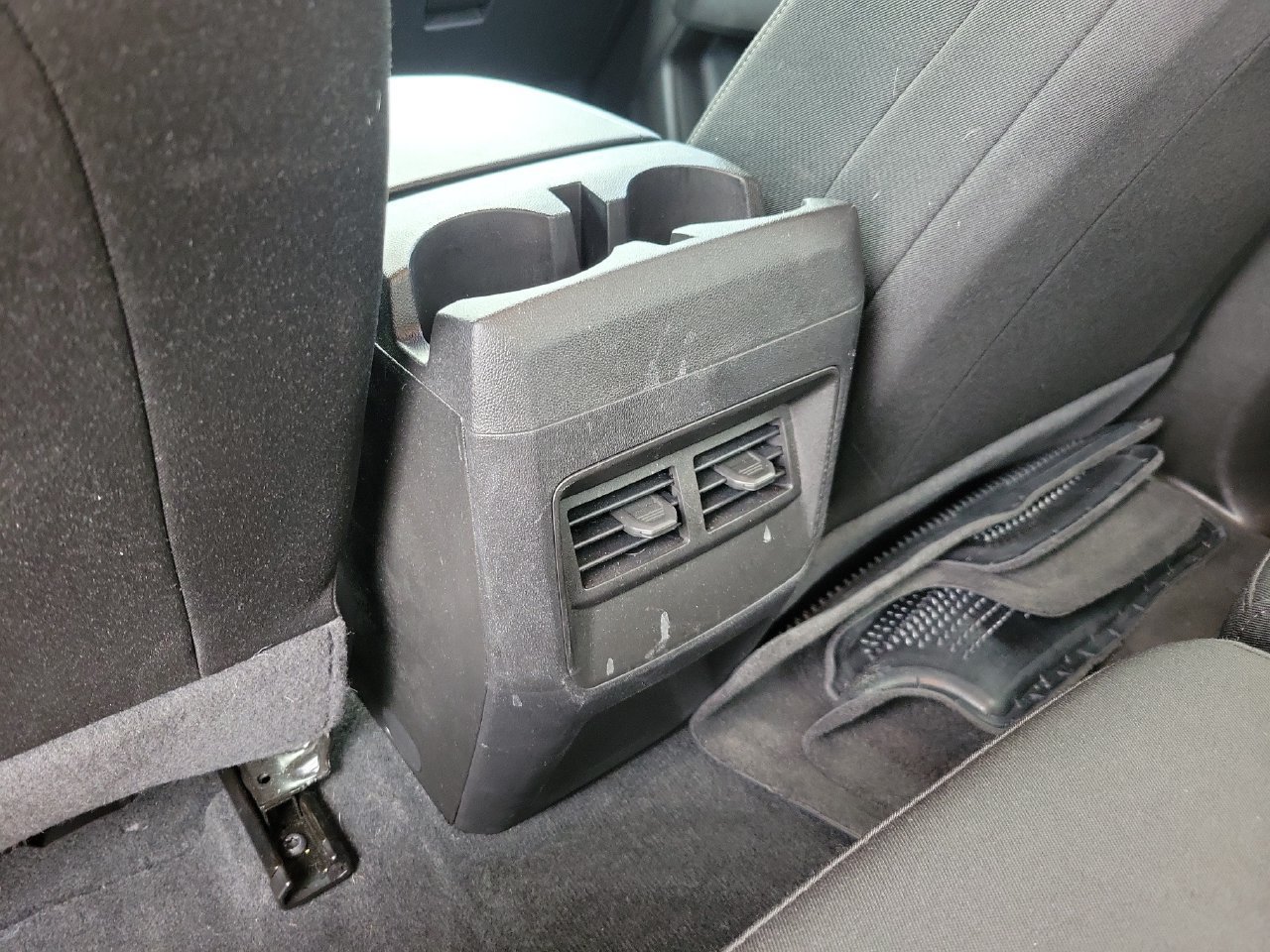 Used 2024 Chevrolet Colorado Trail Boss AWD/4WD image 10