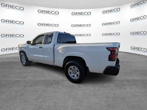 Used 2024 Nissan Frontier S AWD/4WD image 5