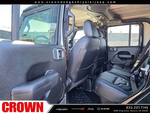 Used 2022 Jeep Gladiator Sport image 22