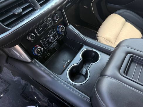 Used 2024 Chevrolet Tahoe Z71 w/ Luxury Package AWD/4WD image 22