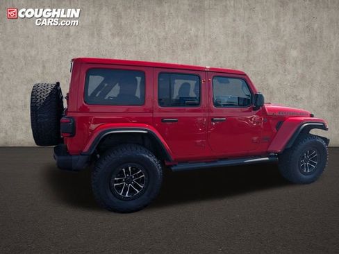 Used 2024 Jeep Wrangler Unlimited Rubicon image 8