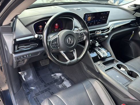 Used 2025 Acura MDX w/ Technology Package AWD/4WD image 10