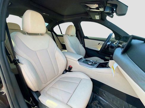 New 2025 BMW 330i Sedan w/ Premium Package RWD image 17