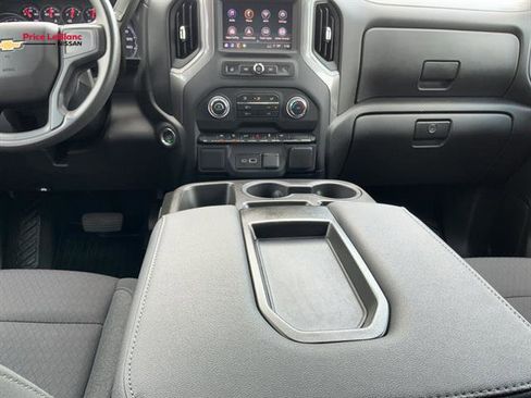 Used 2023 Chevrolet Silverado 1500 Custom image 21
