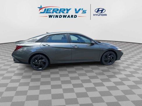 New 2026 Hyundai Elantra Sport image 9