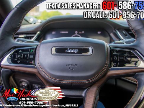 Used 2023 Jeep Grand Cherokee Summit w/ Adv Protech Group IV RWD image 17