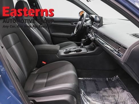 Used 2025 Honda Civic Sport image 23