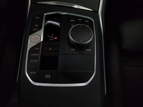 Used 2025 BMW 330i xDrive Sedan w/ M Sport Package image 23