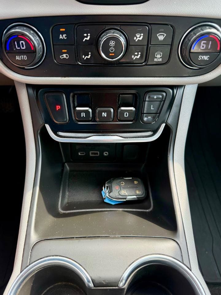 Used 2020 GMC Terrain SLT w/ Preferred Package FWD image 27