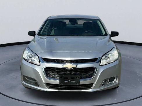 Used 2014 Chevrolet Malibu LS image 2