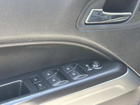 Used 2022 Chevrolet Colorado LT w/ Luxury Package RWD image 23