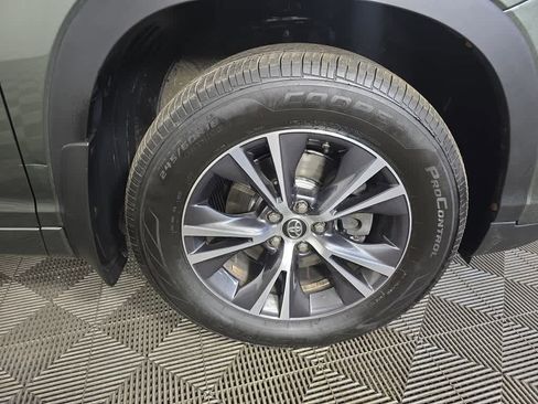 Used 2018 Toyota Highlander Plus image 5