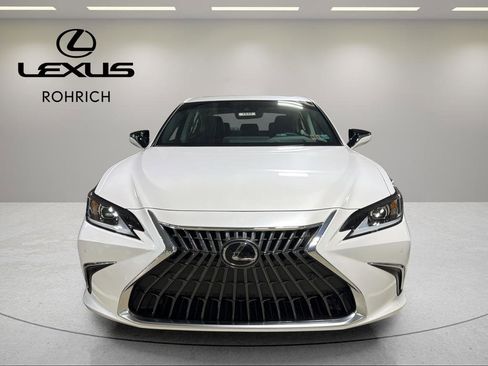 New 2025 Lexus ES 350 350 image 2