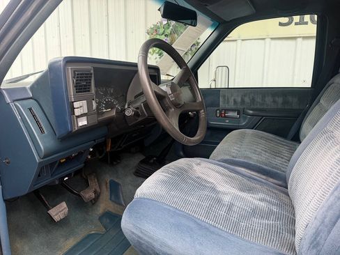 Used 1993 Chevrolet Silverado 3500 2WD Crew Cab image 11