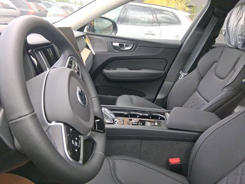 New 2026 Volvo XC60 B5 Plus w/ Climate Package AWD/4WD image 10