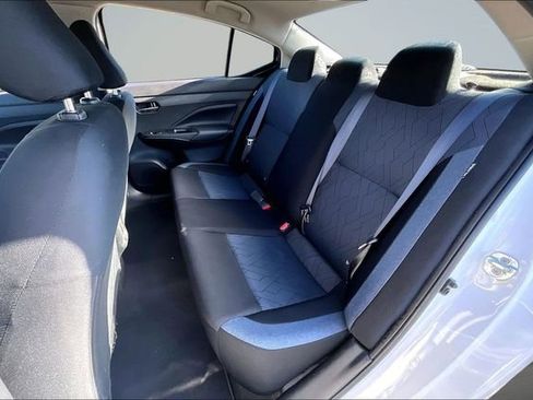 Used 2023 Nissan Versa SV FWD image 21