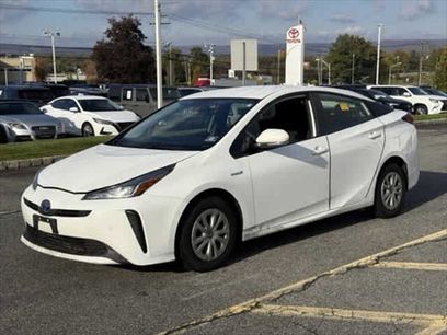 Certified 2019 Toyota Prius L Eco
