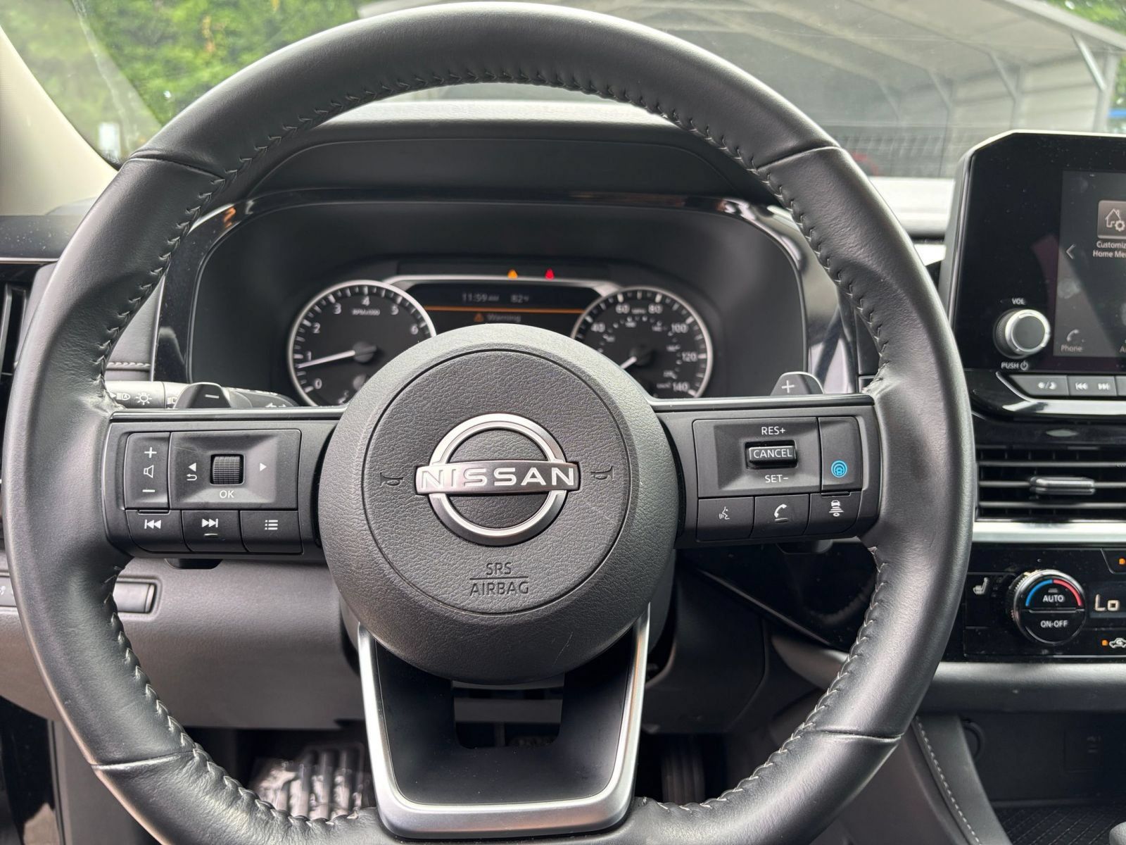 Used 2025 Nissan Pathfinder SV AWD/4WD image 27