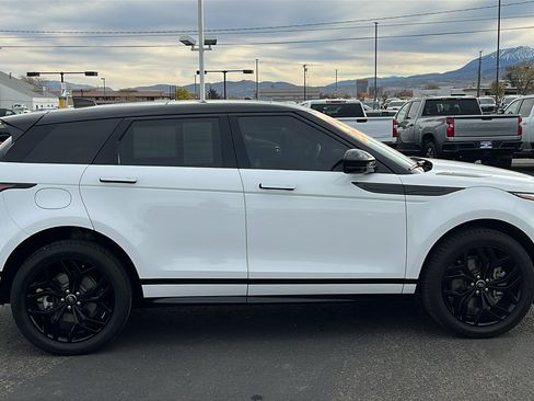 Used 2023 Land Rover Range Rover Evoque R-Dynamic S image 4