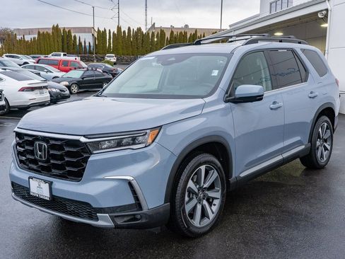 Certified 2025 Honda Pilot Elite image 6