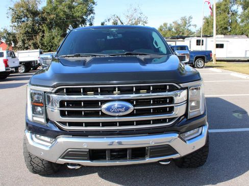 Used 2021 Ford F150 Lariat w/ Equipment Group 502A High AWD/4WD image 2