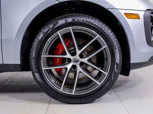 New 2026 Porsche Macan S image 27