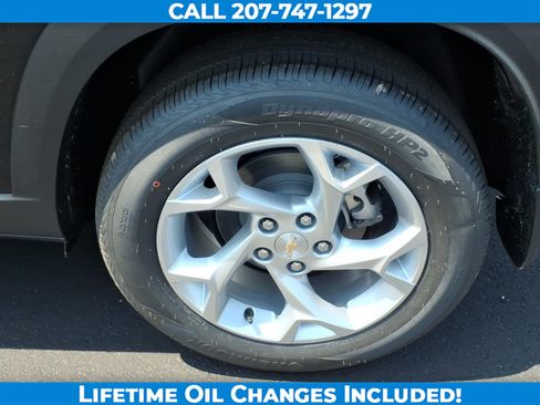 New 2026 Chevrolet Trax LS w/ LS Convenience Package FWD image 9