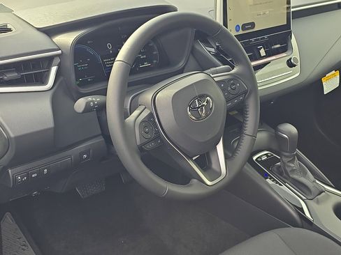 New 2026 Toyota Corolla SE image 13