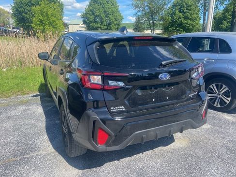 Used 2024 Subaru Crosstrek 2.0i AWD/4WD image 4
