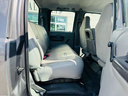 Used 2007 Ford F350 XLT AWD/4WD image 14
