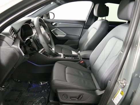 Certified 2025 Audi Q3 2.0T Premium Plus w/ Premium Plus Package image 14