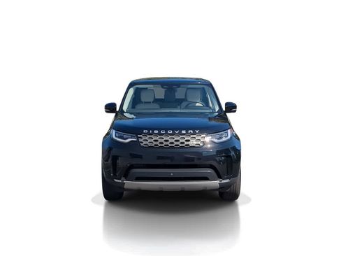 Used 2025 Land Rover Discovery S AWD/4WD image 3