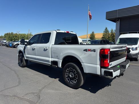 Certified 2026 Ford F350 Platinum AWD/4WD image 4