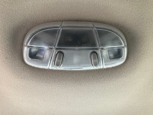 Used 2009 Ford E-350 and Econoline 350 XL RWD image 15
