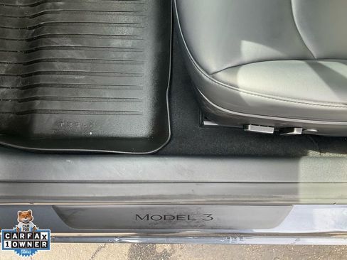Used 2023 Tesla Model 3 Standard Range image 15