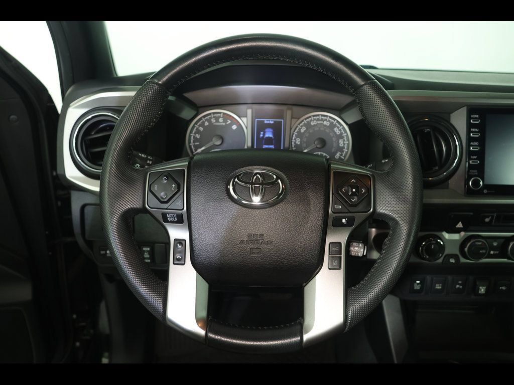 Used 2021 Toyota Tacoma Limited w/ Blackout Package (TMS) AWD/4WD image 26