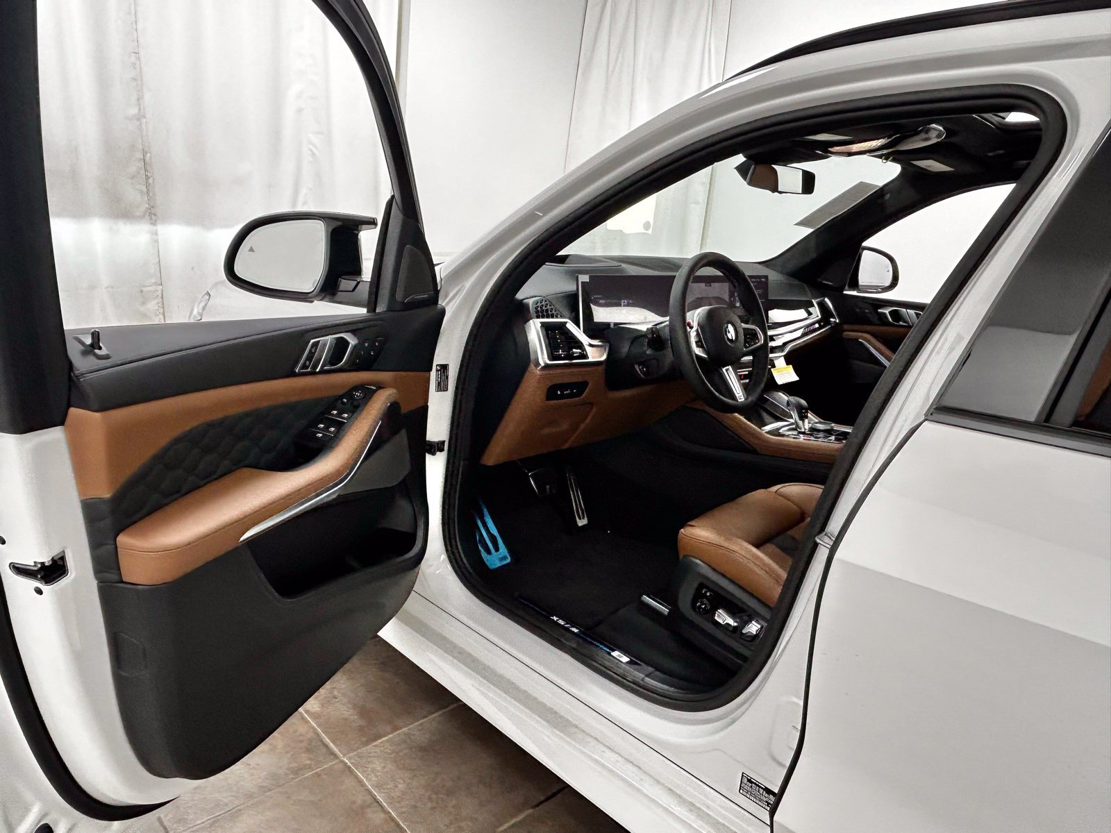 New 2026 BMW X5 M Competition w/ Executive Package AWD/4WD image 25