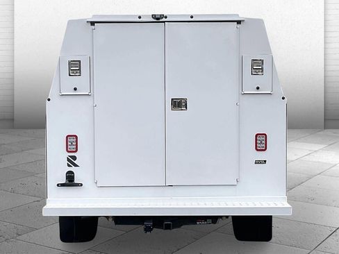 New 2025 Chevrolet Express 3500 1WT w/ Power Convenience Package image 4