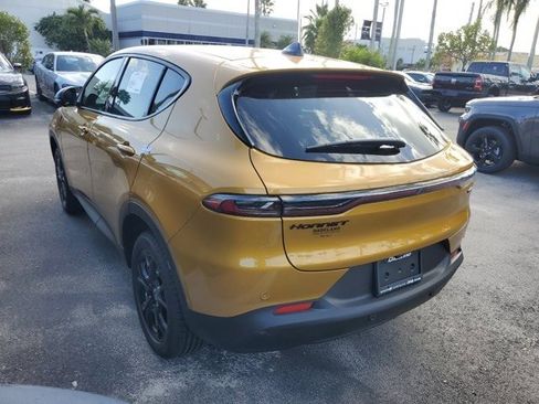 New 2024 Dodge Hornet GT Plus w/ Tech Pack Plus w/o Parking image 3