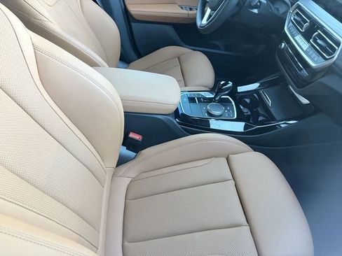 Used 2023 BMW X3 xDrive30i w/ Premium Package image 5